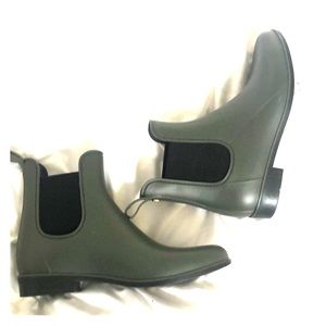 Matte Green Ankle Rain Boots